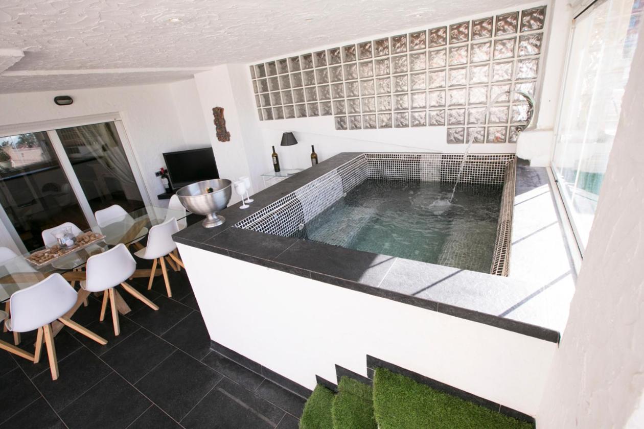 Chalet Asosado Almerimar Exterior photo
